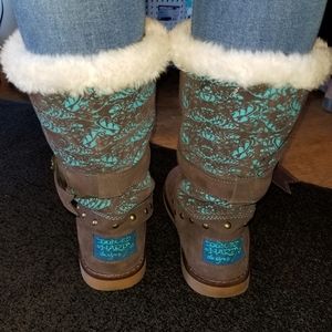 ED HARDEY winter boots